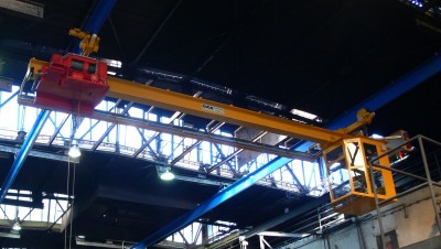 Single girder under-hung foundry crane with a cabin pro SECO Group, Jin